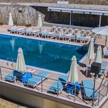 Nymfes Hotel Káto Loutrákion المظهر الخارجي الصورة