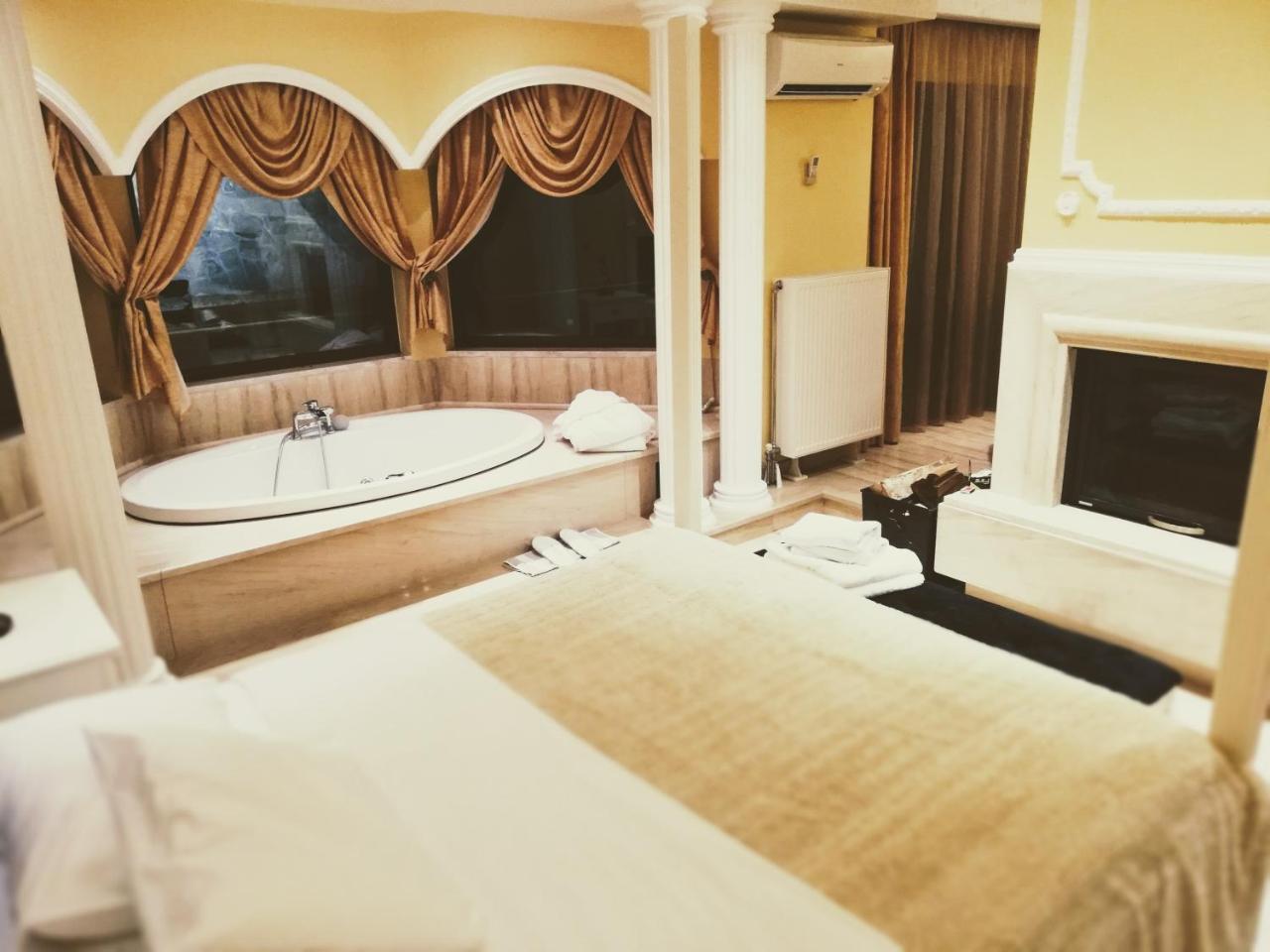 Nymfes Hotel Káto Loutrákion المظهر الخارجي الصورة