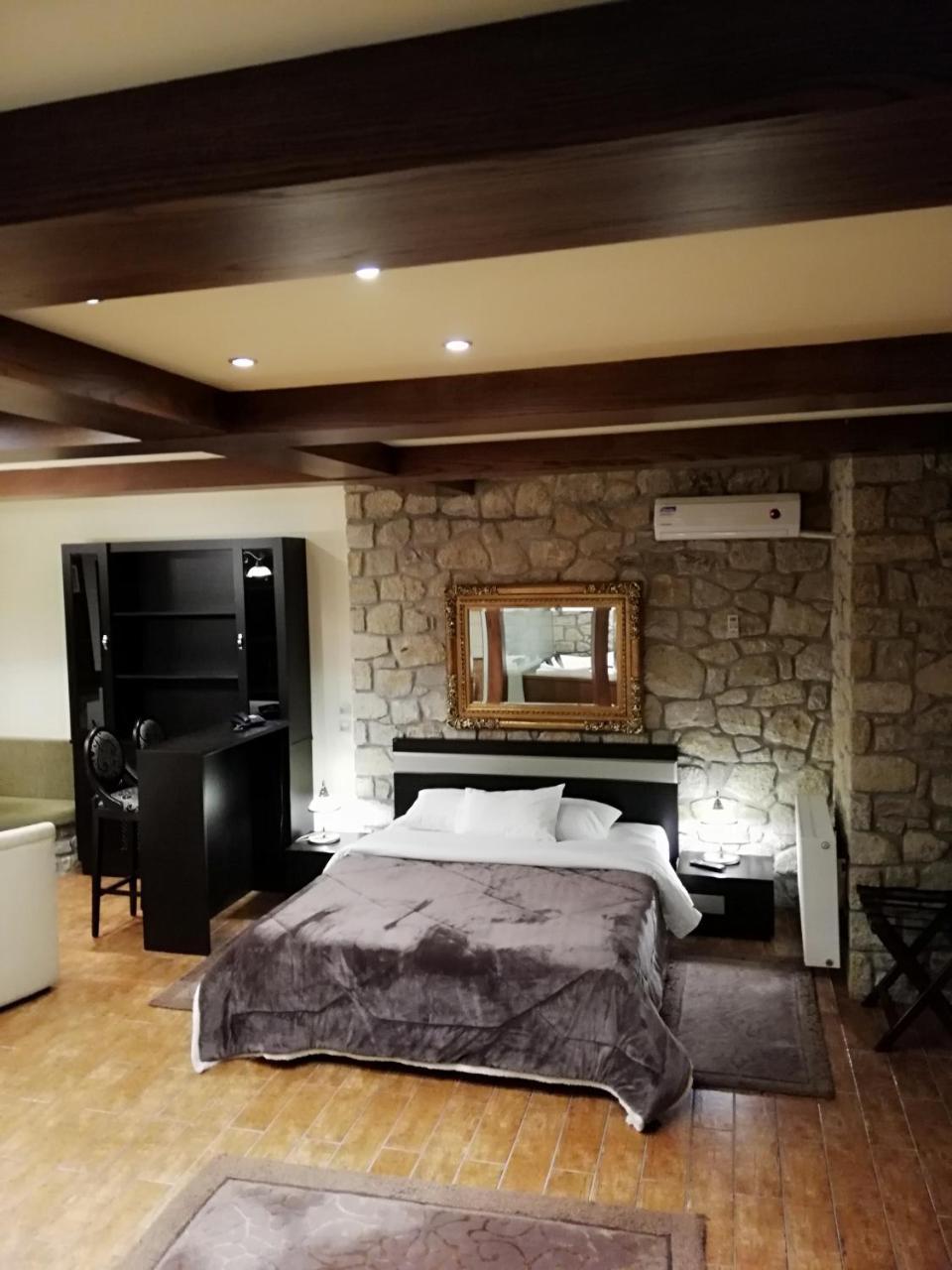 Nymfes Hotel Káto Loutrákion المظهر الخارجي الصورة